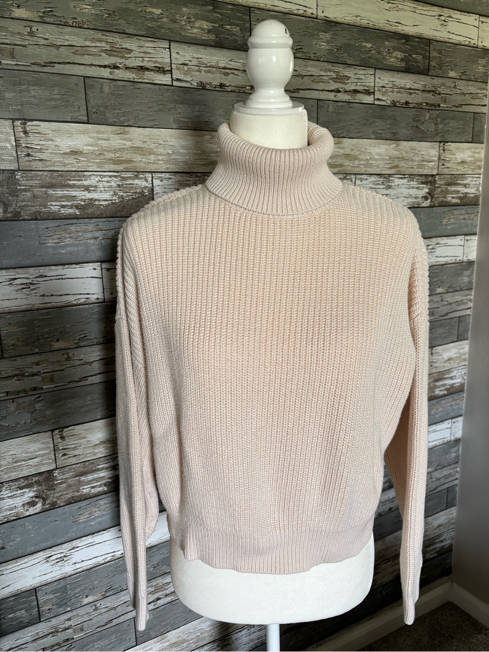Brandy Melville Chunky Ribbed Turtleneck Sweater Cozy Wide Relaxed One Size